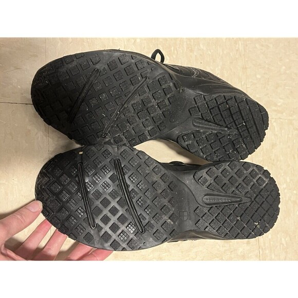 New Balance Black Slip Resistant Shoes for Crews - Picture 9 of 9